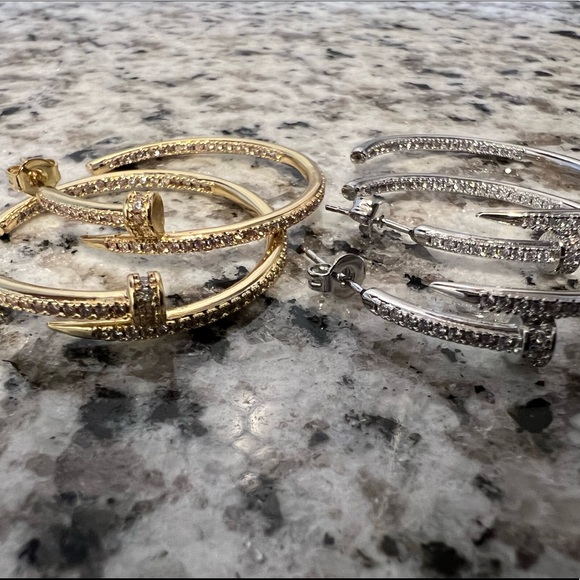 18K Yellow gold plated Nail inside/outside cubic zirconia hoop earrings 35mm - Picture 5 of 6